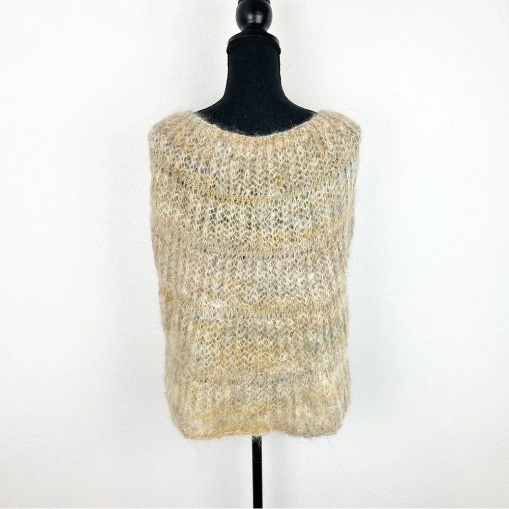 Wool Shawl Hand‑Knit Wrap Cape S/M Tan Cream Dutch Heritage